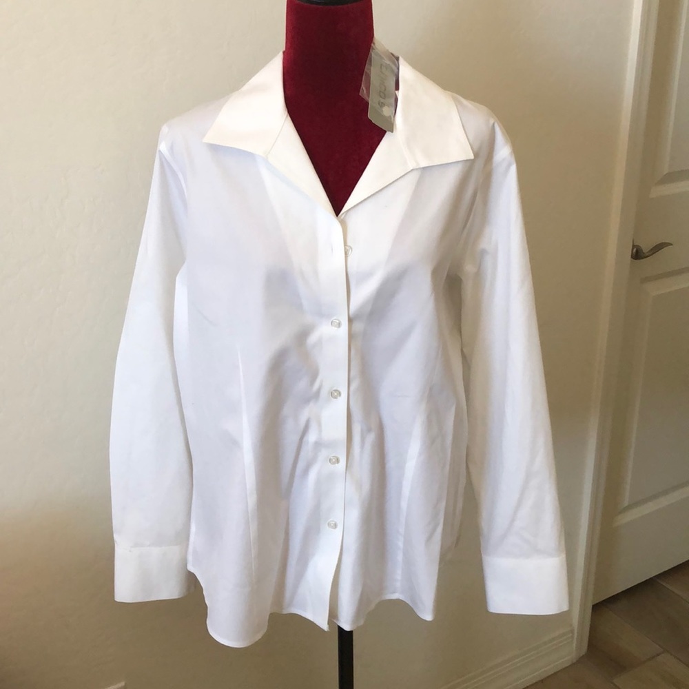 Chico’s Effortless Cotton button down shirt